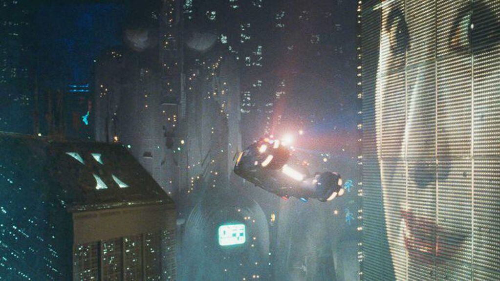 
    Blade Runner: The Final Cut. Disponible desde ayer.
   
