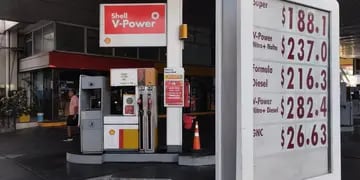Precios de combustibles en Shell (Costanera y Garibaldi)