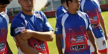Desde las 18, Andes Talleres Sport Club recibirá en su estadio a Árbol Verde en el primer cruce de semifinales. La serie se define en San Juan. 