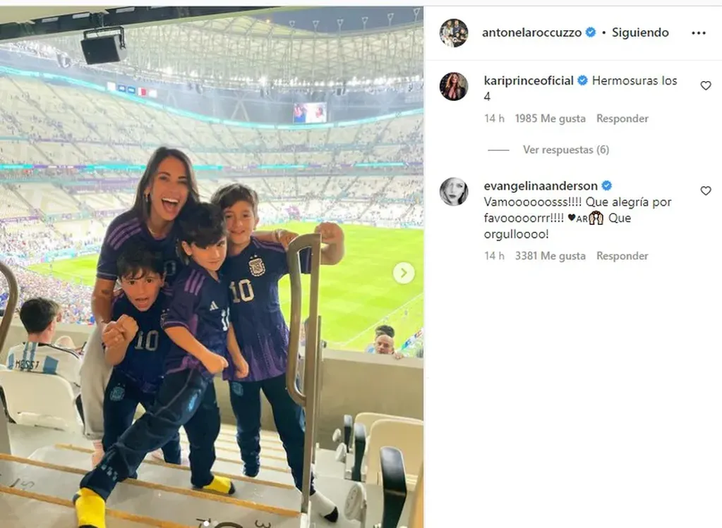 La familia de Messi compartió su clásica foto después de cada partido.