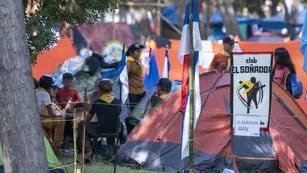 Un campamento en Rivadavia alertó sobre casos de dengue.