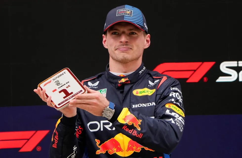 Verstappen, ¿pasa de Red Bull a Mercedes?
