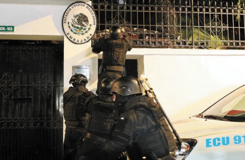 México presentó formalmente la denuncia contra Ecuador en la Corte Internacional de Justicia.