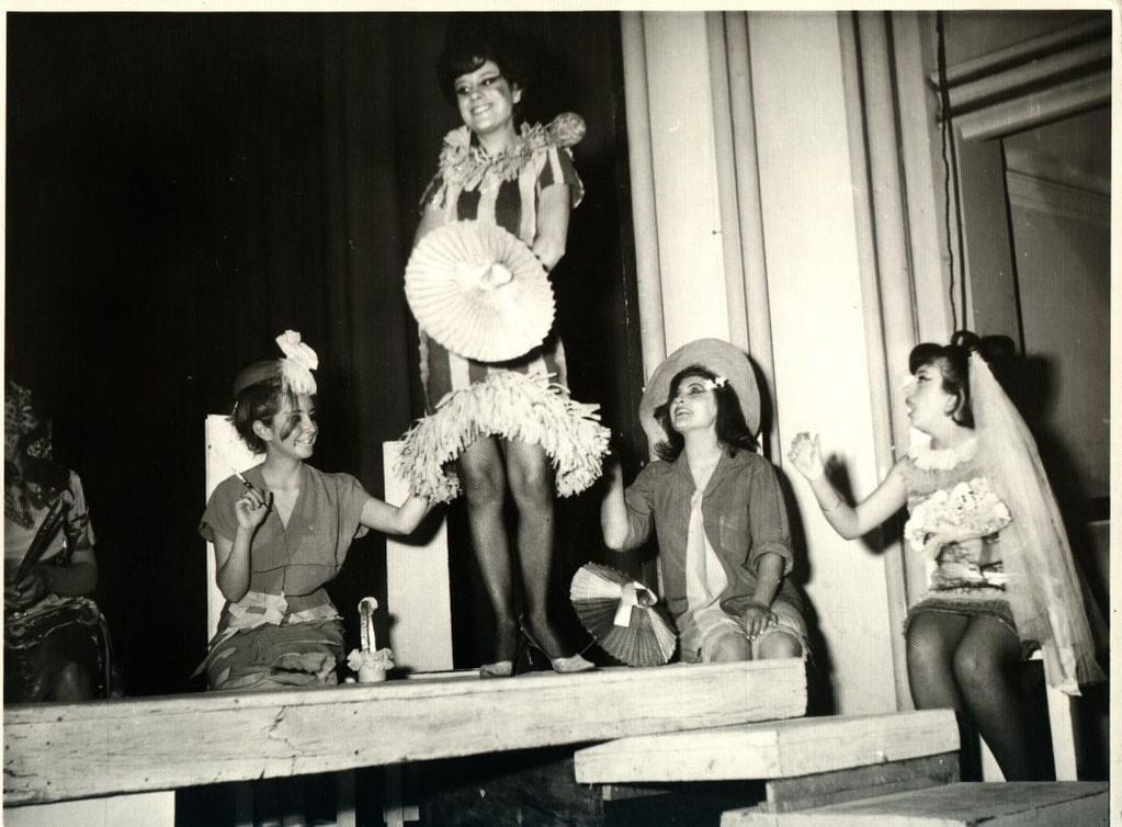 "Las termitas", dirigida por Rafael Rodríguez, en el Teatro Independencia (1965).